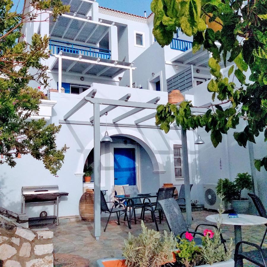 9 Muses Aparthotel Agia Pelagia  Exterior photo