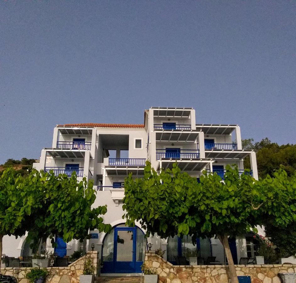 9 Muses Aparthotel Agia Pelagia  Exterior photo